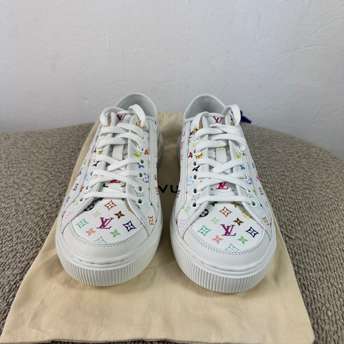 Louis Vuitton x Takashi Murakami Lagoon Sneaker – Monogram Multicolore – Gr. 38,5