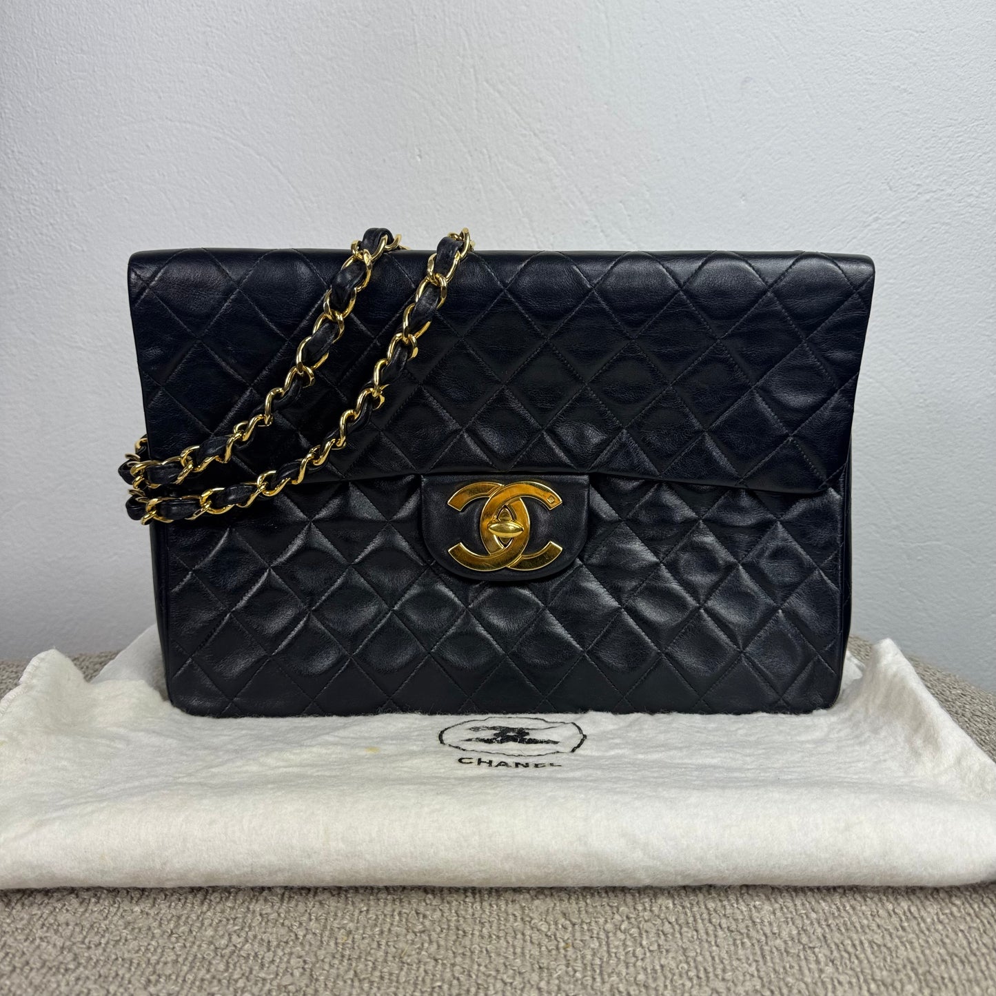 Chanel Single Flap Jumbo – Schwarz mit 24K vergoldeter Hardware