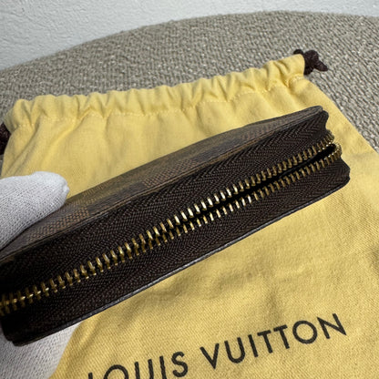 Louis Vuitton Zippy Coin Purse – Damier Ebene