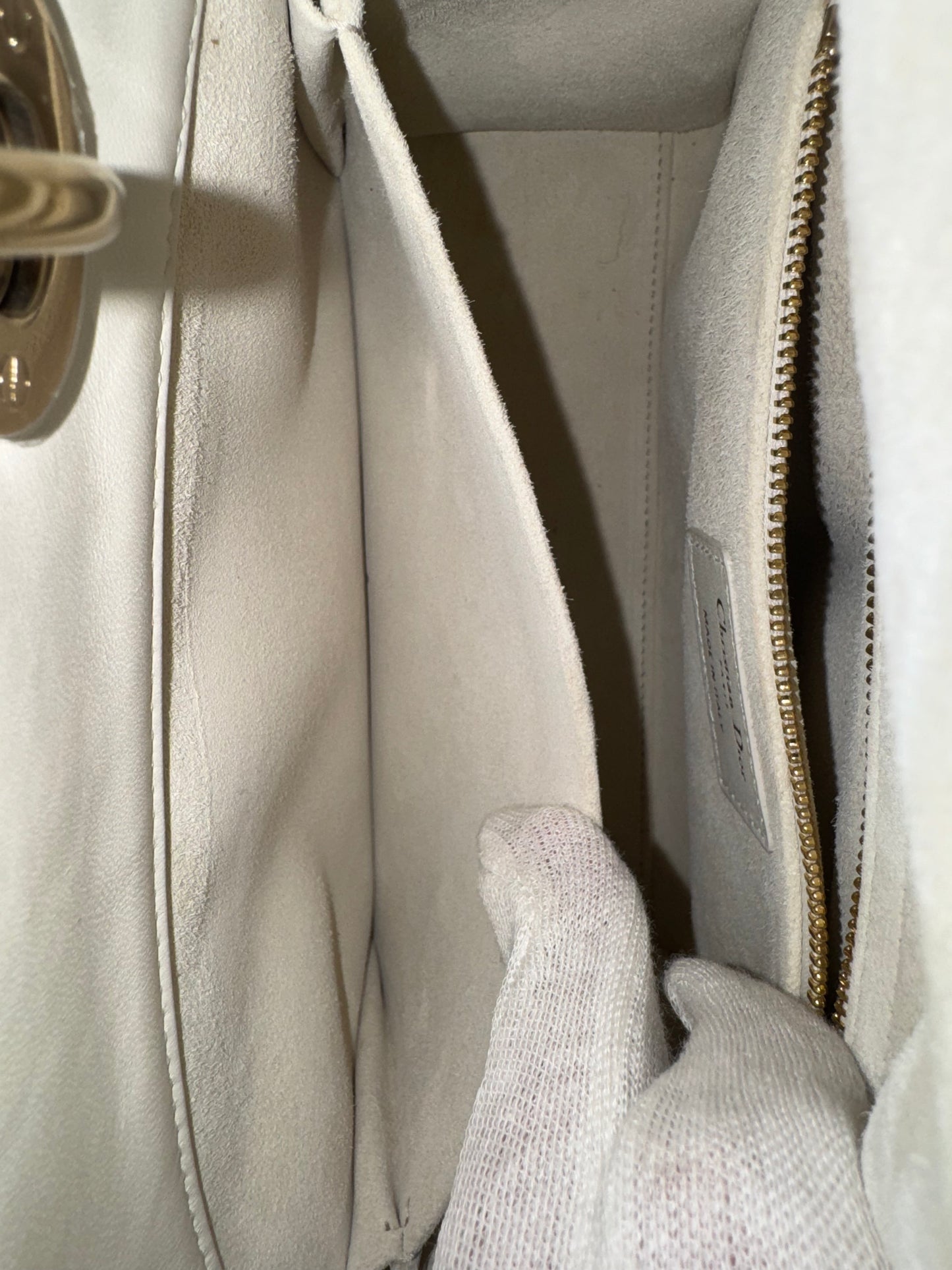 Mittelgroße Lady Dior Tasche Cannage Lammleder in Latte