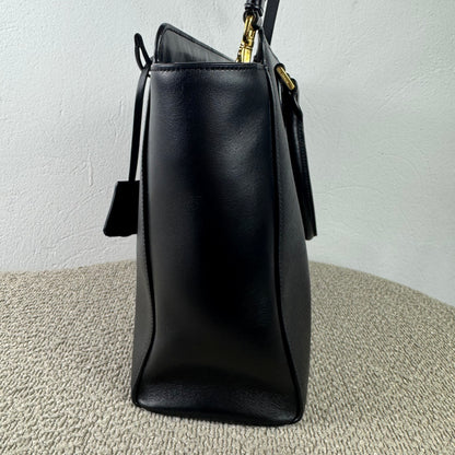 Prada Saffiano Shopper – Schwarz