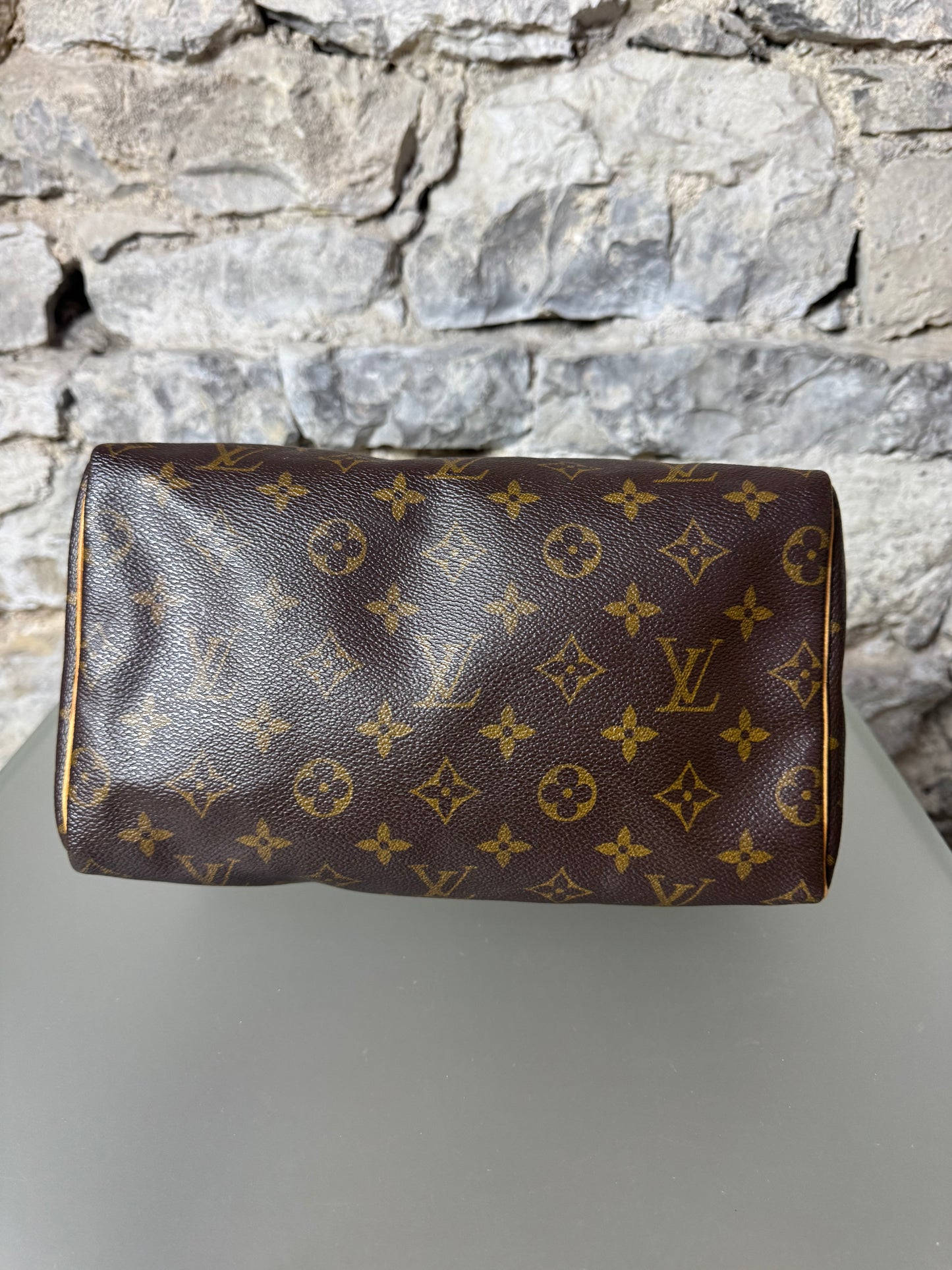 Louis Vuitton Speedy 25 Monogram