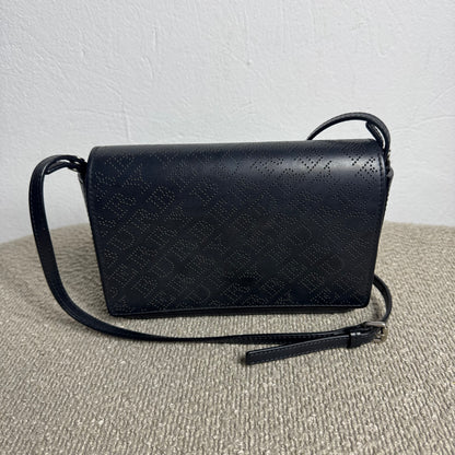 Burberry Perforated Leder Flap Shoulder Bag Schwarz