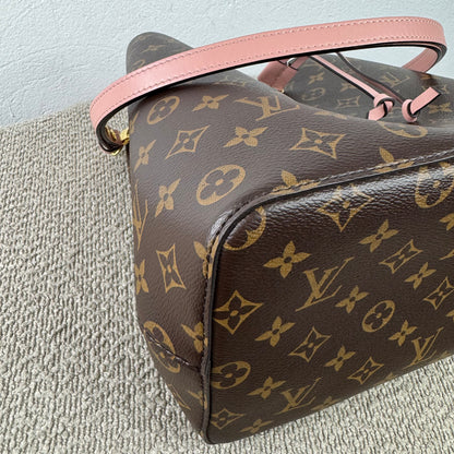 Louis Vuitton NéoNoé MM – Monogram Canvas / Rosa