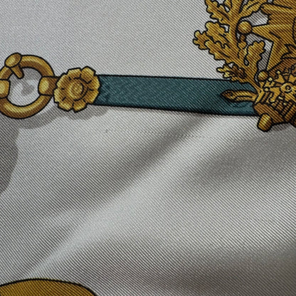 Hermès Silk Scarf "Mémoire d'Hermès" – Vintage Carré 90 – Red/White/Gold