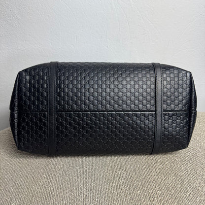 Gucci Microguccissima Leder Shopper Schwarz