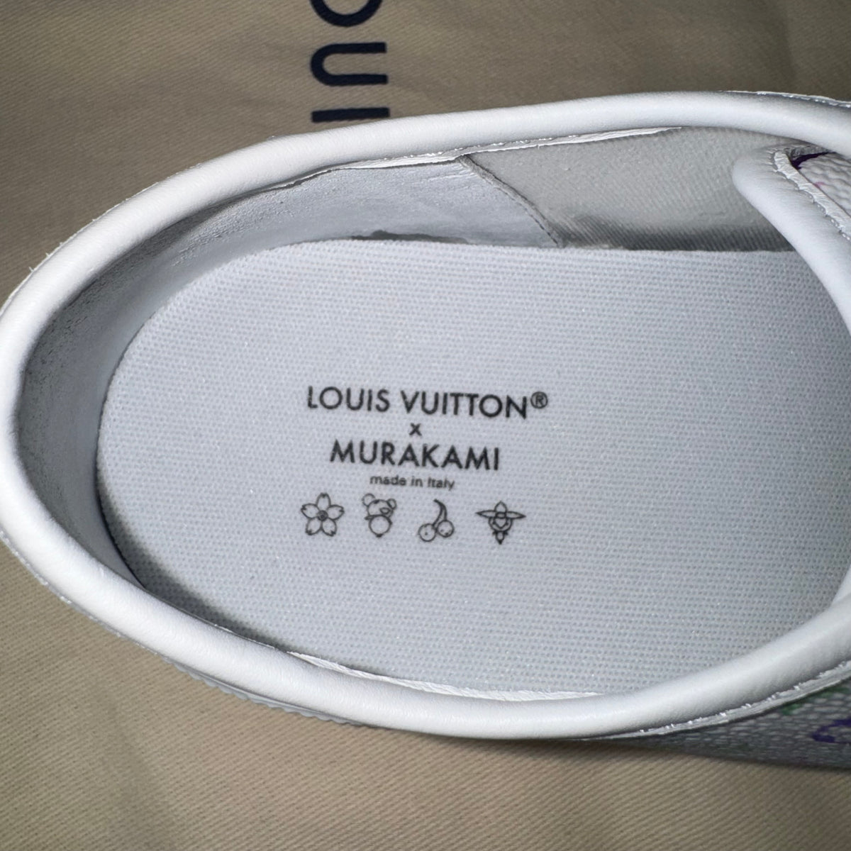 Louis Vuitton x Takashi Murakami Lagoon Sneaker – Monogram Multicolore – Gr. 38,5