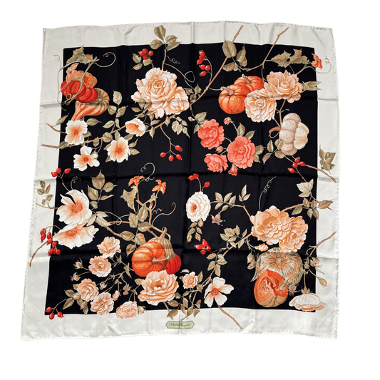 Salvatore Ferragamo Vintage "Harvest Pumpkin & Floral" Seidentuch
