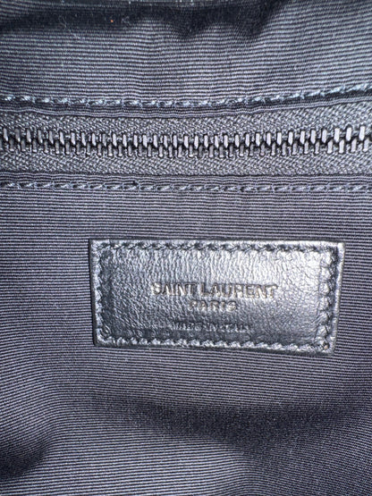 Yves Saint Laurent Loulou Medium – Schwarz mit schwarzer Hardware