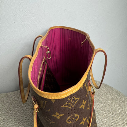 Louis Vuitton Neverfull MM Monogram
