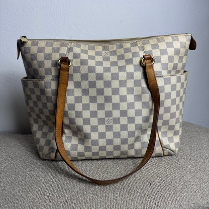 Louis Vuitton Totally MM Damier Azur