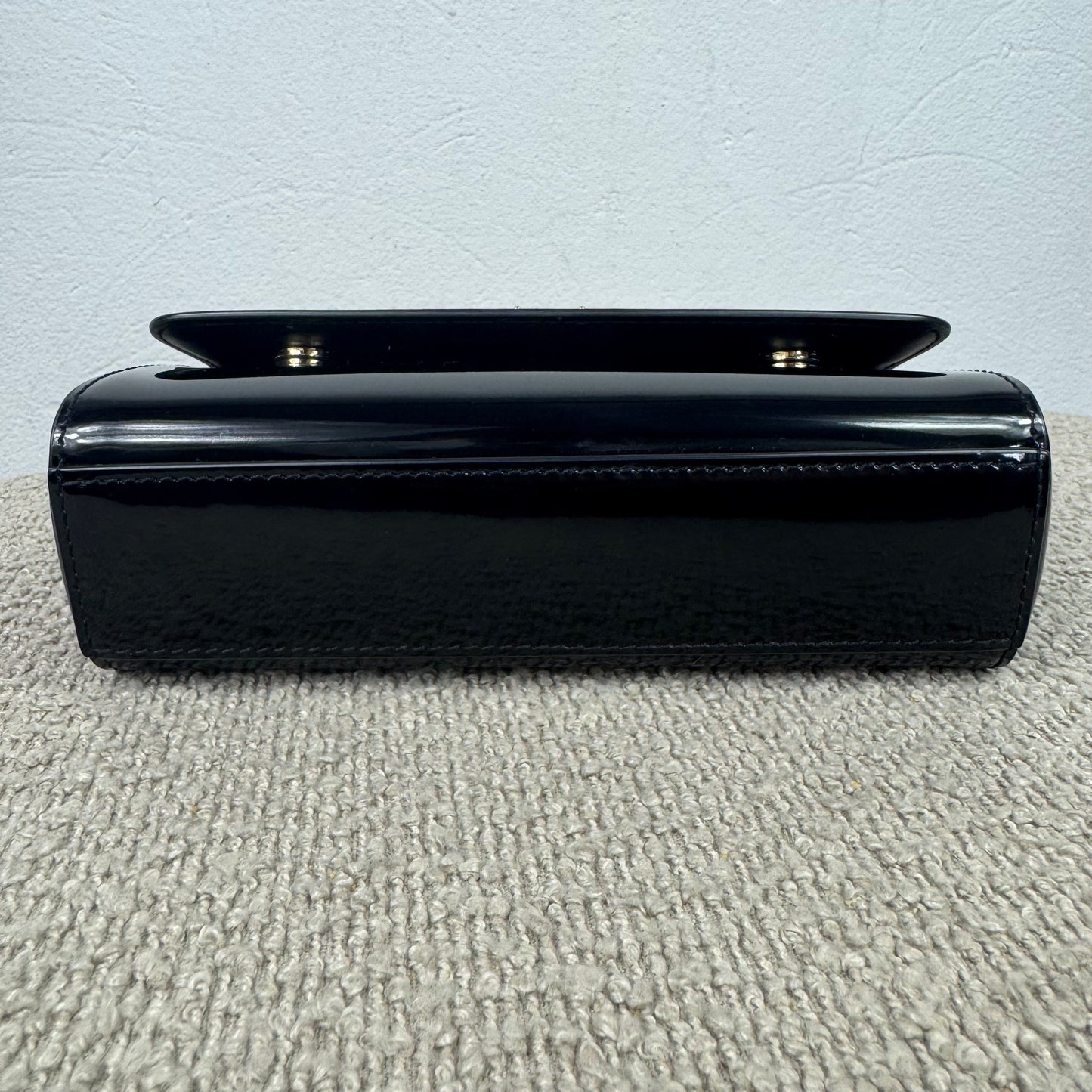 Dolce & Gabbana Mini Sicily – Schwarzes Lackleder