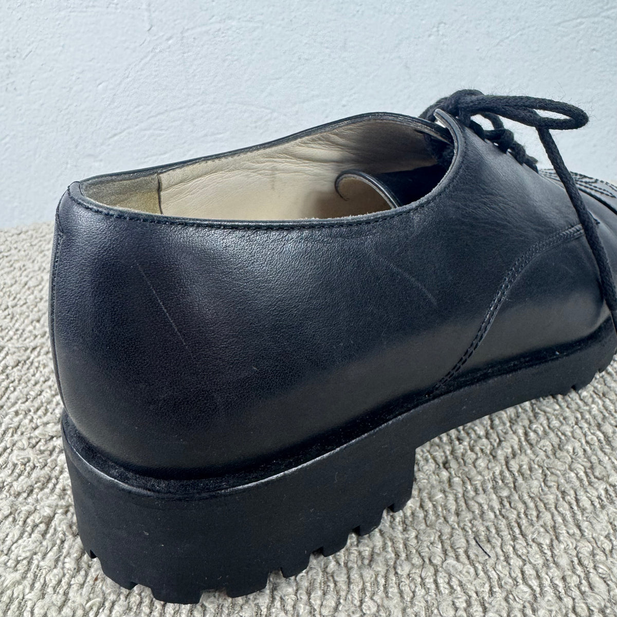 Chanel Cap-Toe Leder Schnürschuhe – Schwarz – Größe 37,5