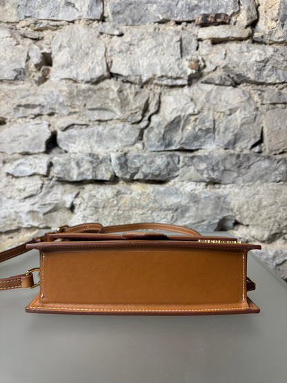 Jacquemus Le Bambino – Braun