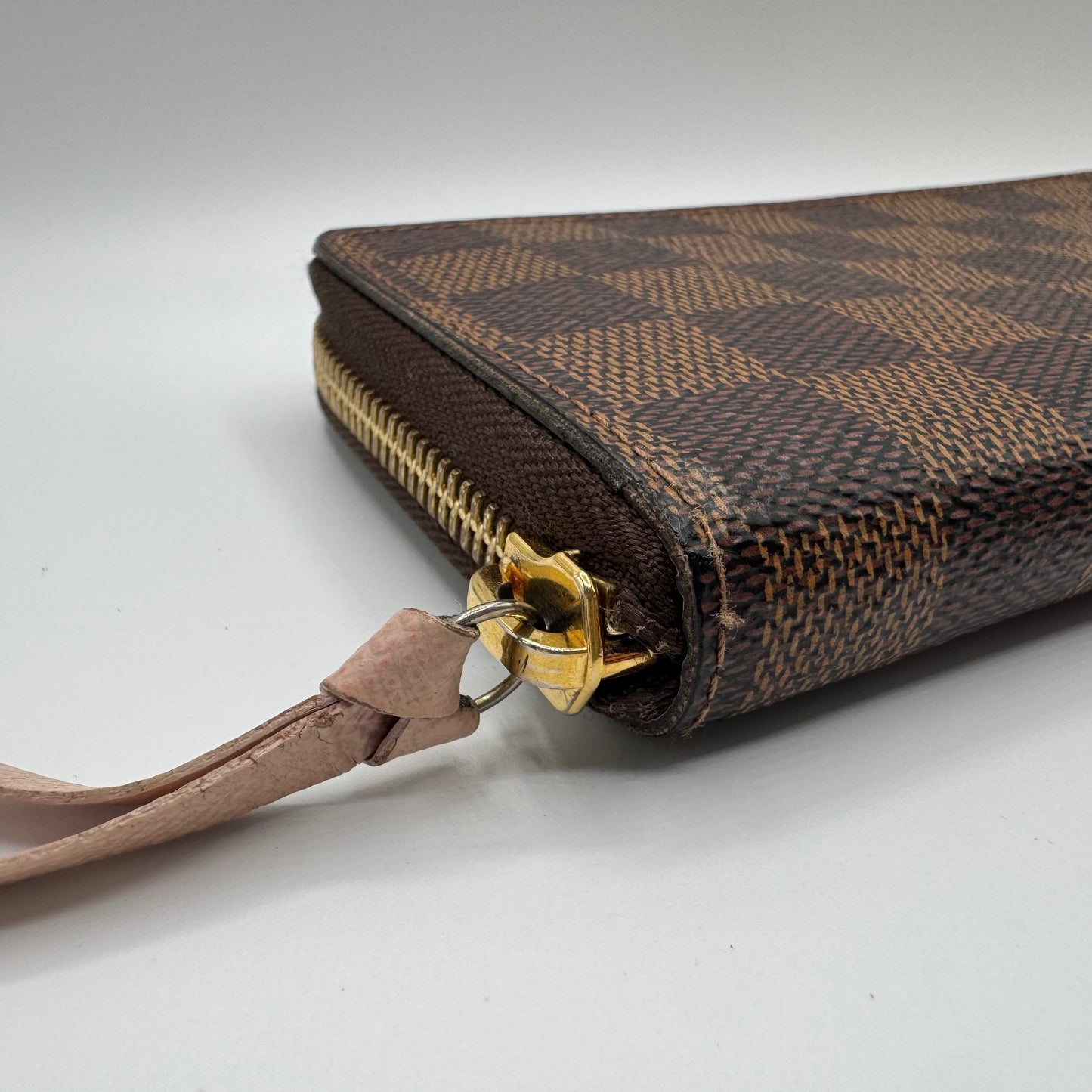 Louis Vuitton Zippy Wallet Damier Ebene Rose Ballerine
