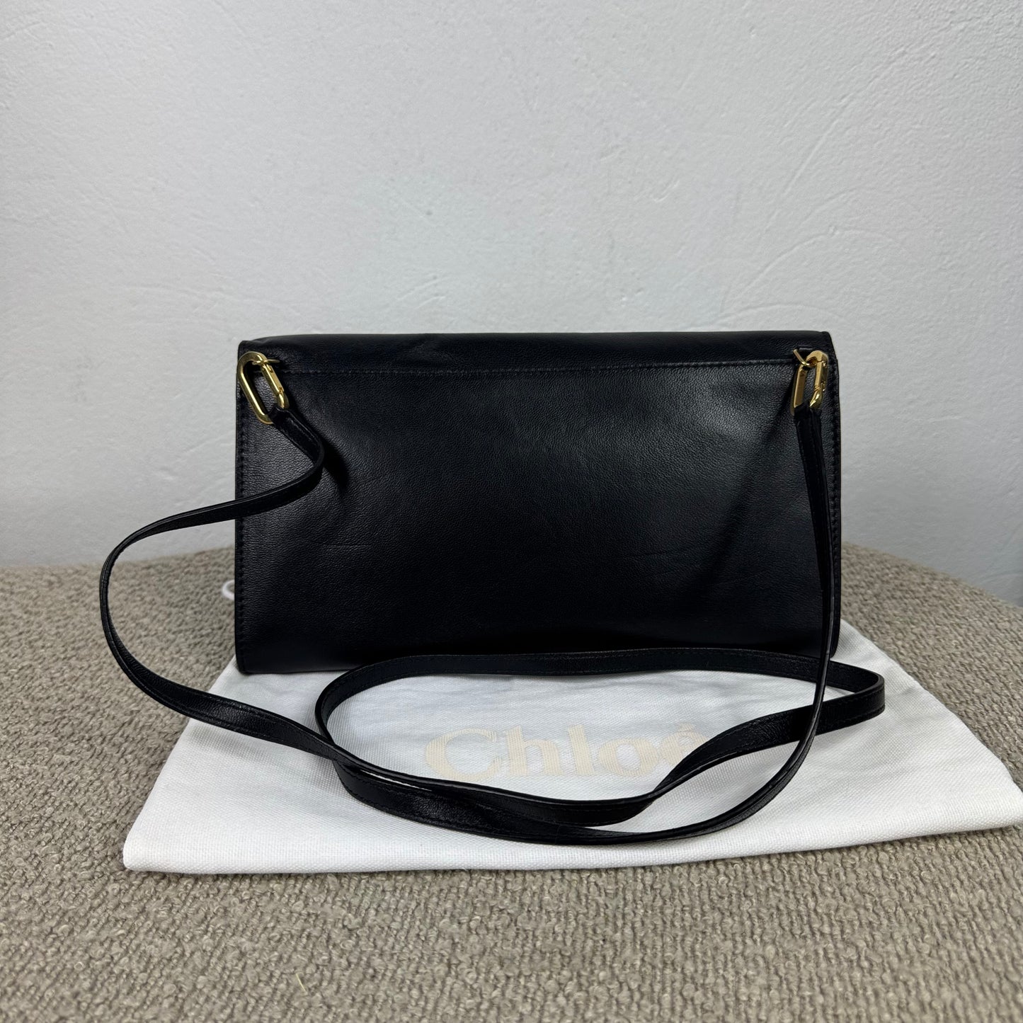 Chloé Lily Bow Crossbody Schultertasche – Schwarzes Leder