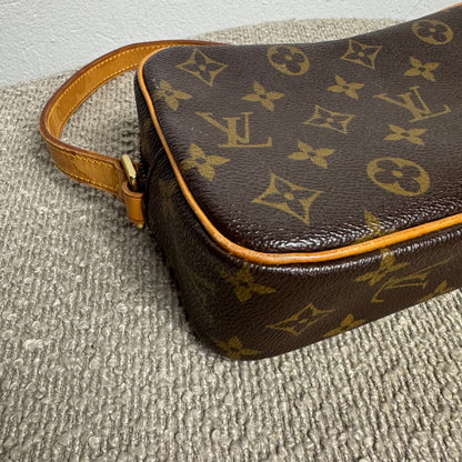 Louis Vuitton Pochette Cité Monogram Canvas
