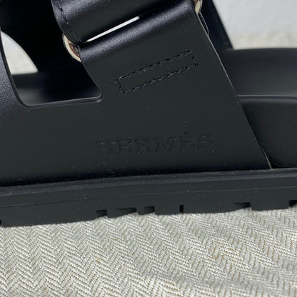 Hermès Chypre Sandalen Schwarz – Gr. 40
