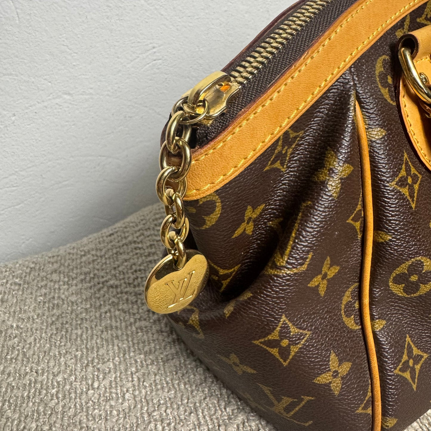 Louis Vuitton Tivoli PM Monogram