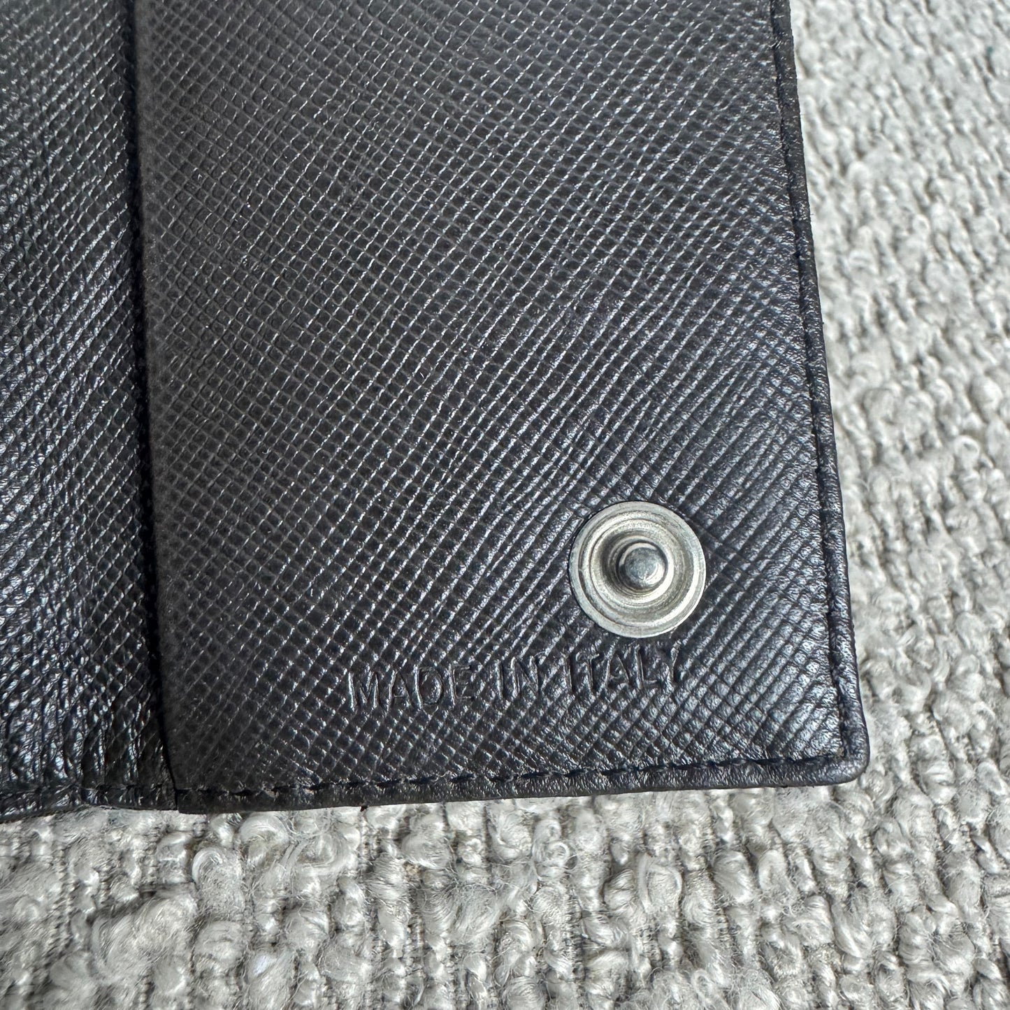PRADA Nylon Schlüssel-Etui 6-fach Schwarz Saffiano