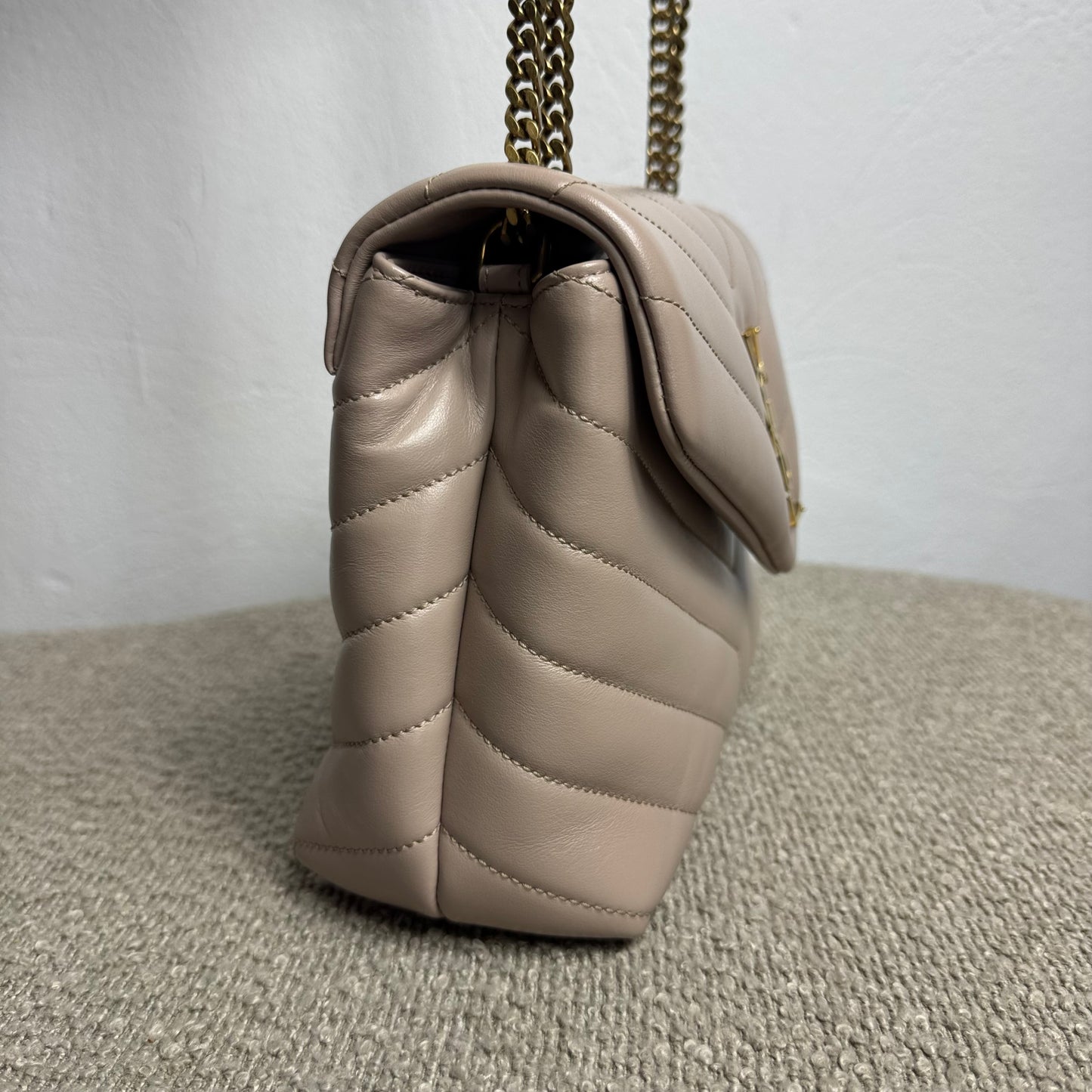 Yves Saint Laurent Loulou Small Nude
