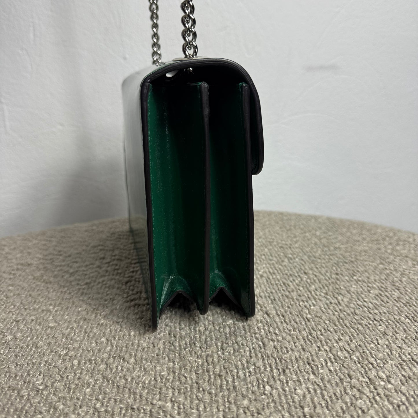 Gucci Green Small Patent Interlocking GG Crossbody Grün