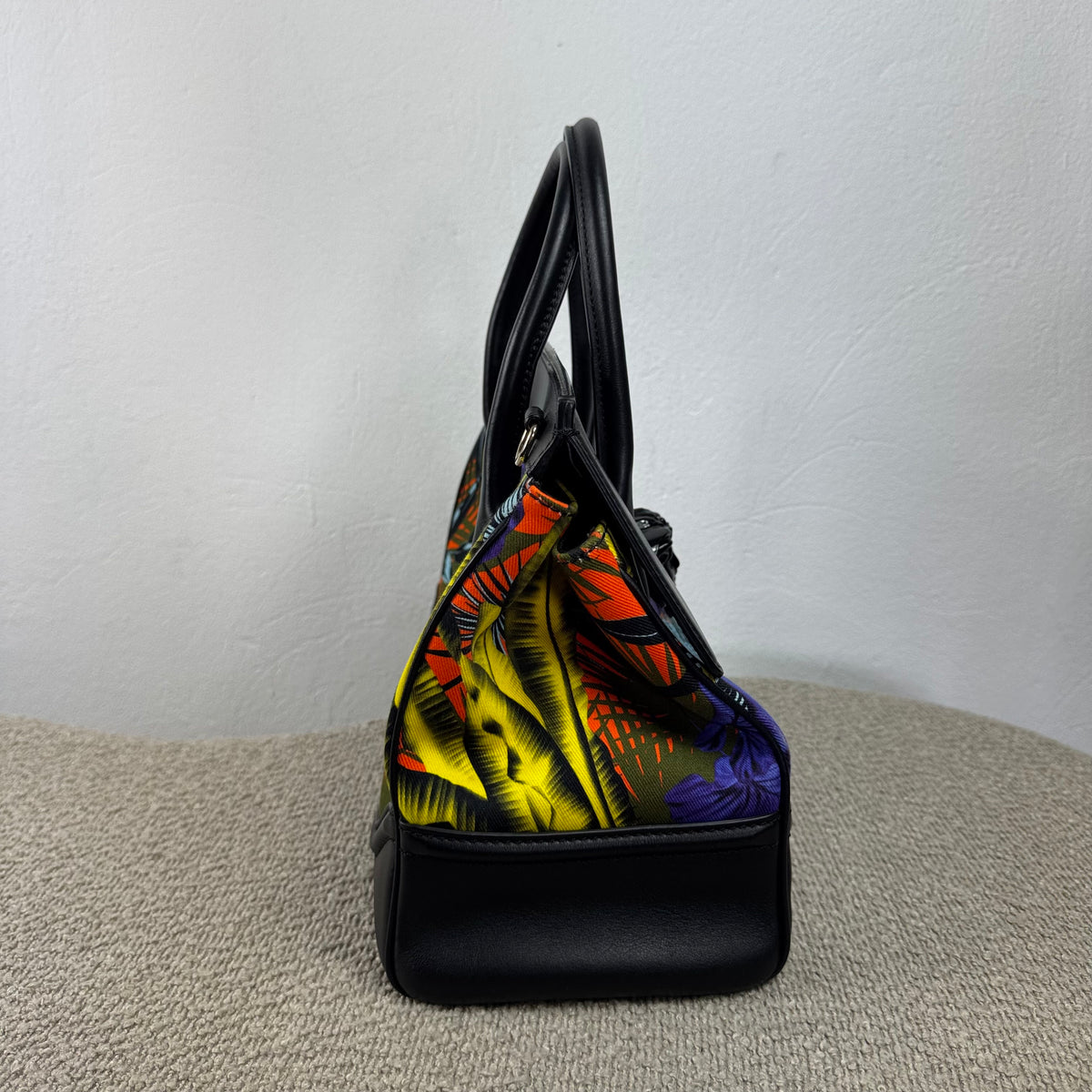 Versace La Medusa Large Top Handle Bag – Schwarz / Multicolor