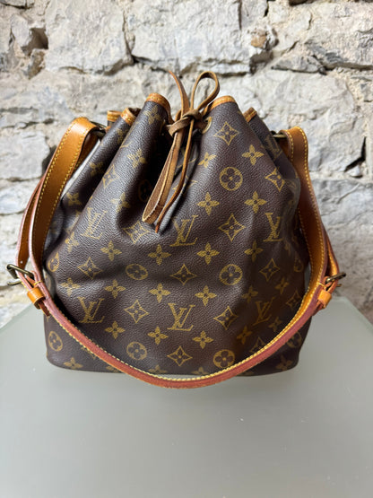 Louis Vuitton Sac Noé Petit Monogram – Vintage