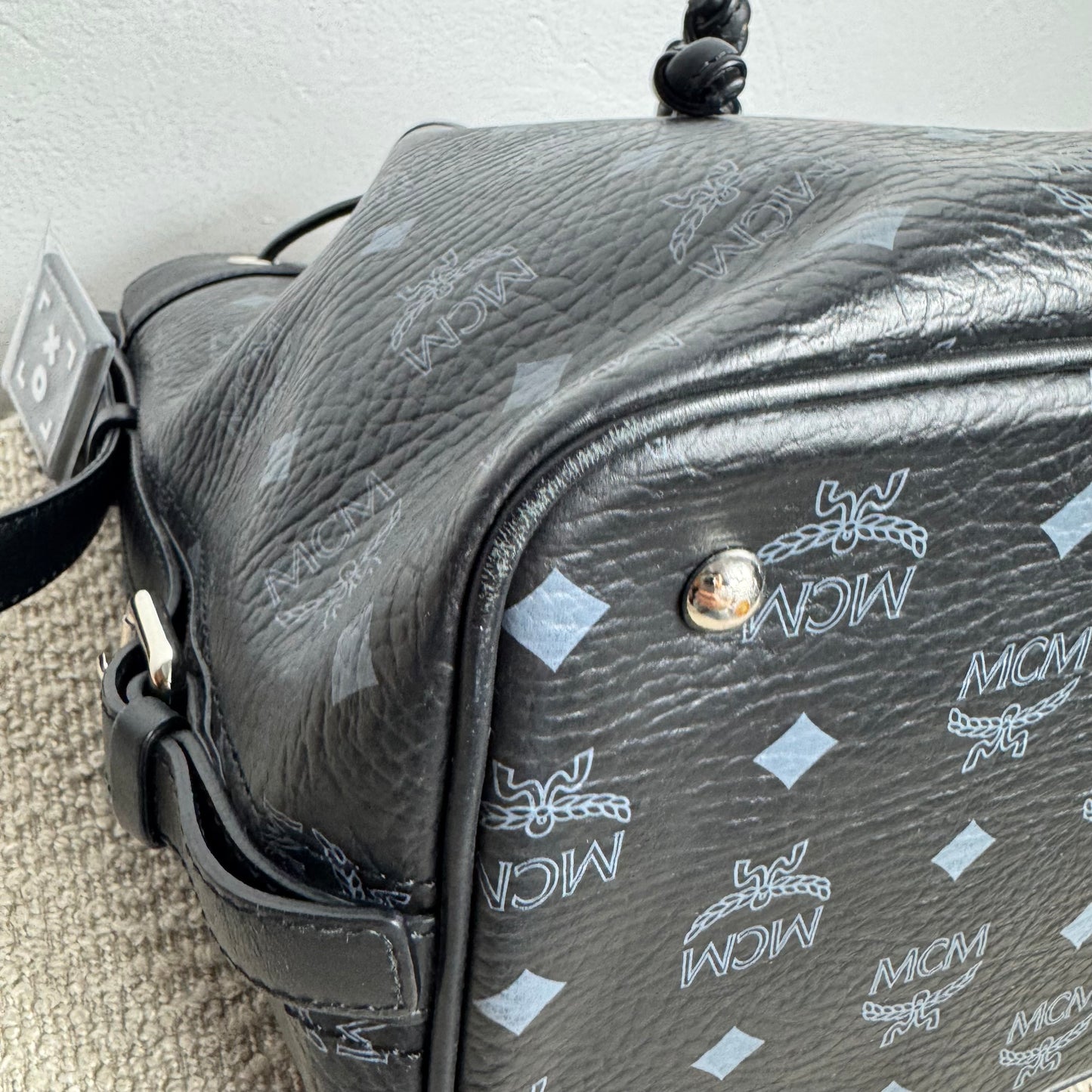MCM Bucket Bag schwarz