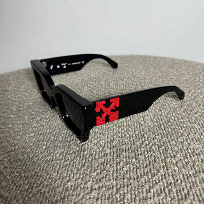 Off-White „Virgil“ Sunglasses (Black/Red)