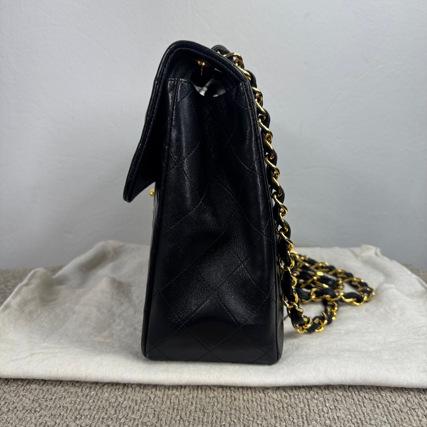 Chanel Single Flap Jumbo – Schwarz mit 24K vergoldeter Hardware