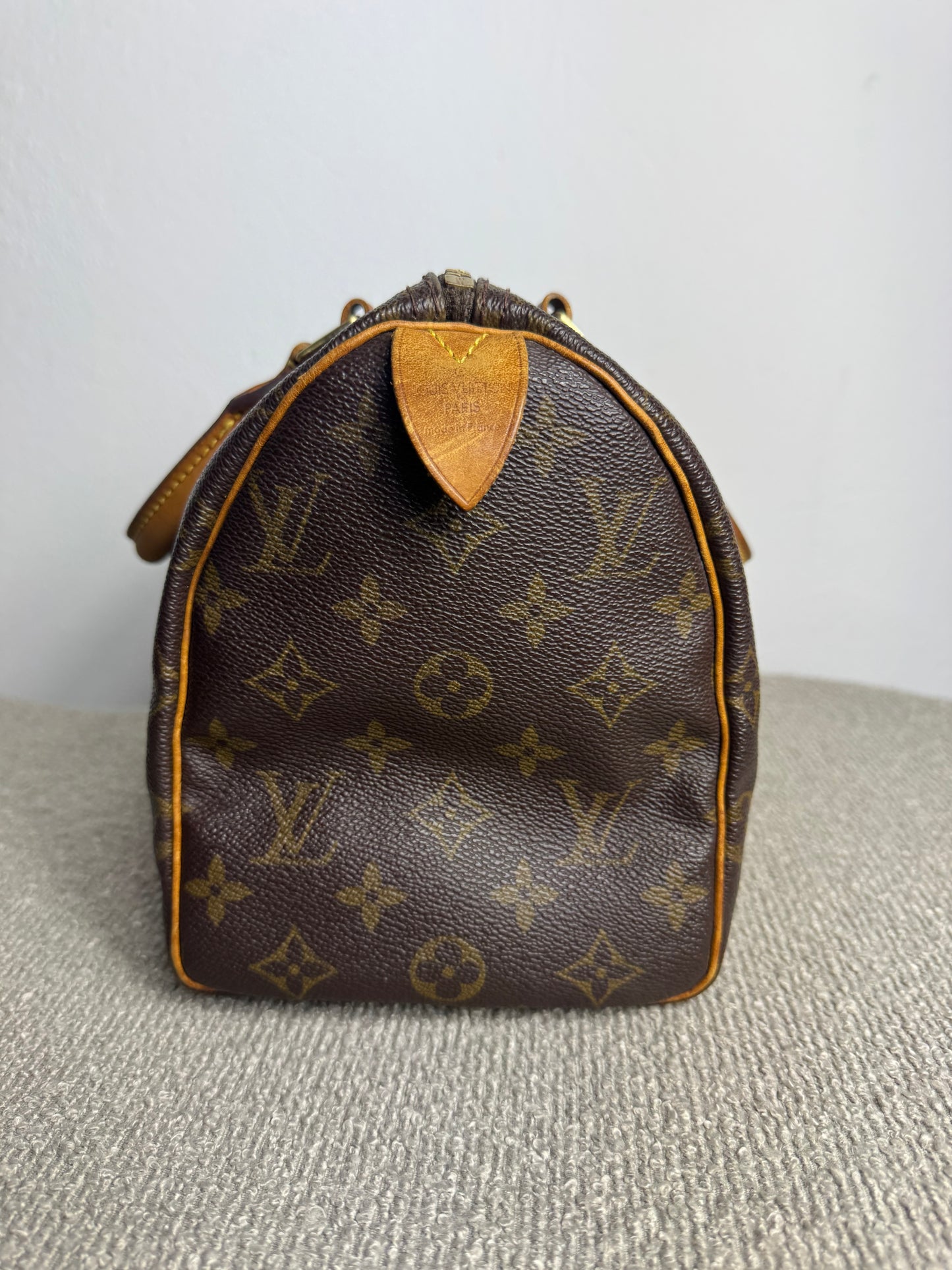 Louis Vuitton Speedy 25 Monogram