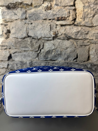Louis Vuitton Jacquard Velvet Monogram LV Match Neverfull MM Tote – Blau & Weiß