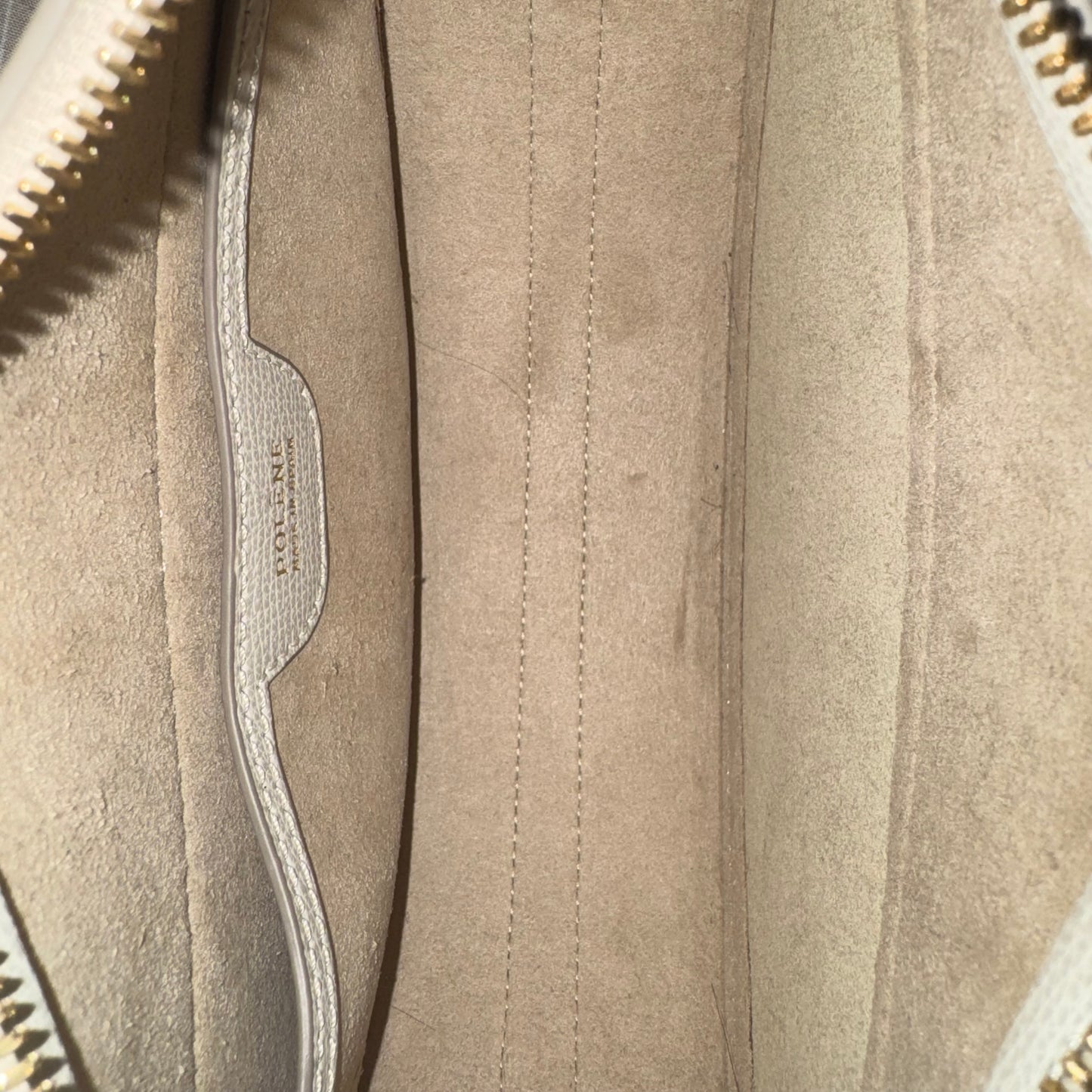 Polène Numéro Dix – Edition Taupe aus genarbtem Leder