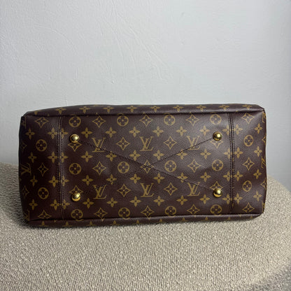 Louis Vuitton Artsy GM Monogram