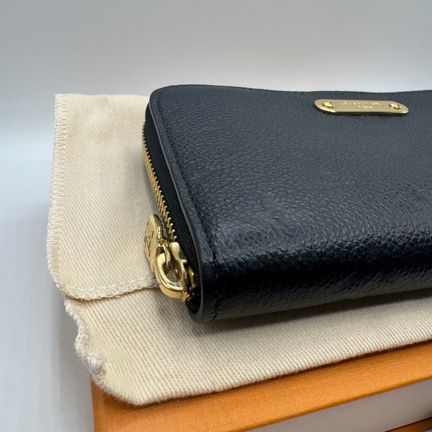 Louis Vuitton Margot Geldbörse Empreinte Leder Schwarz
