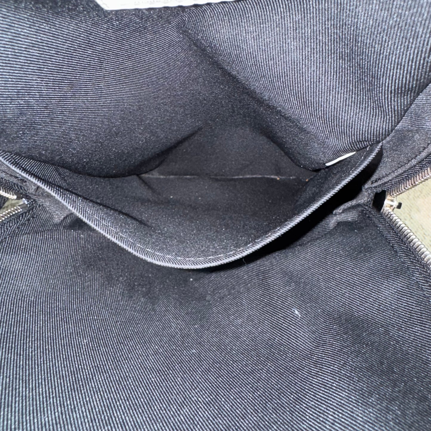 Louis Vuitton Avenue Sling Bag – Damier Graphite Giant