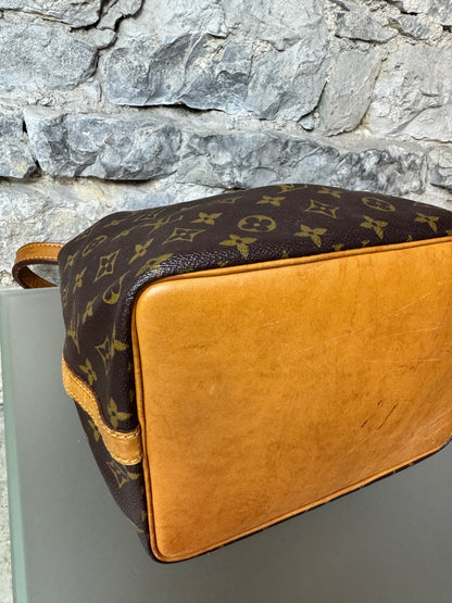 Louis Vuitton Petit Noé Schultertasche – Monogram Canvas