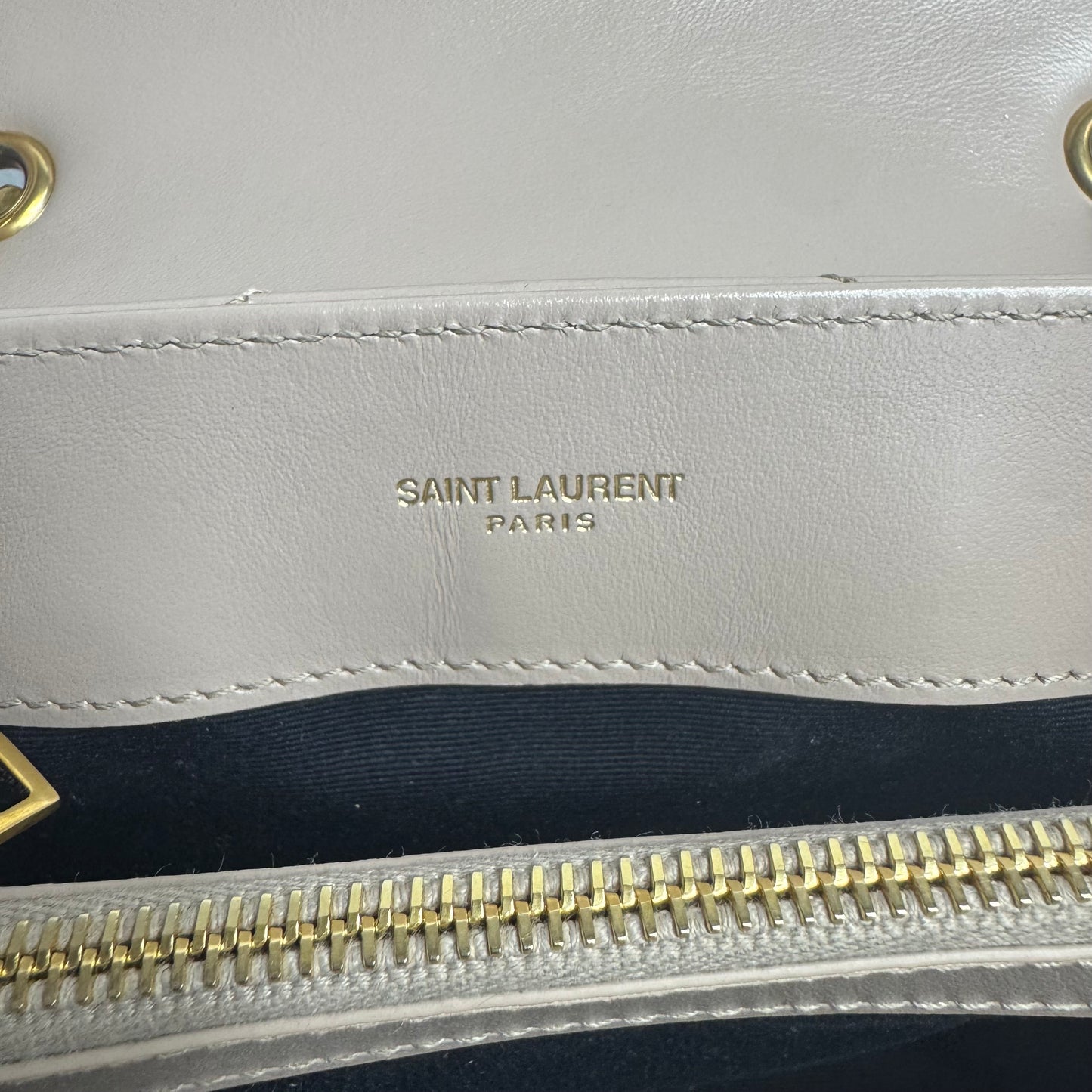 Yves Saint Laurent Loulou Small Nude