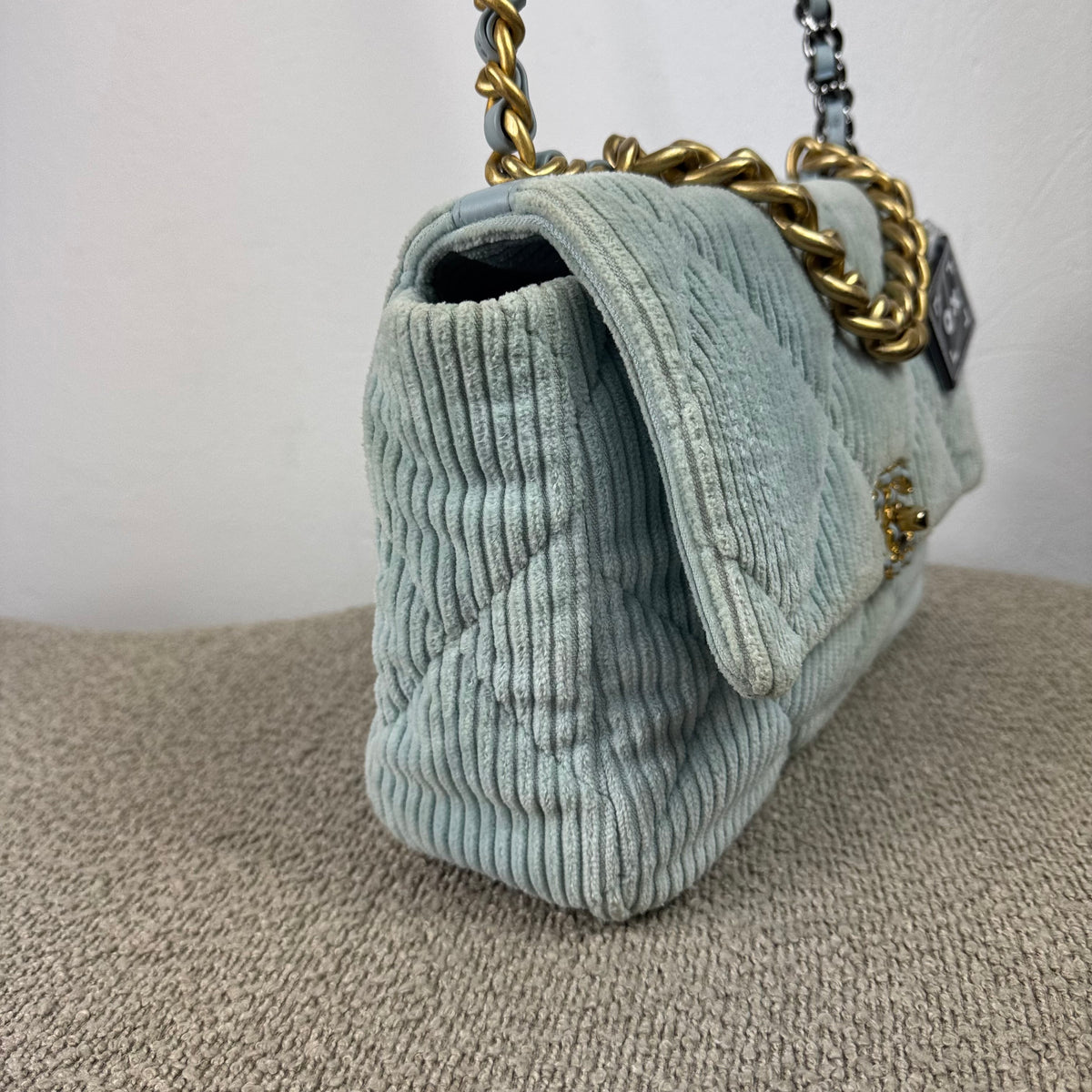Chanel 19 Corduroy Flap Bag – Light Blue
