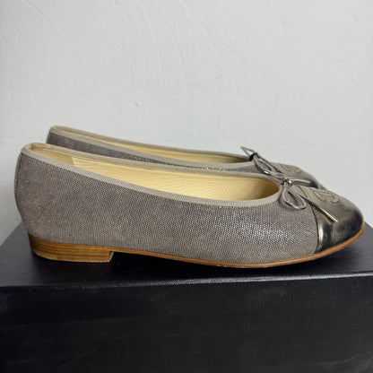Chanel Ballerinas Kollektion 17C – Gr. 38