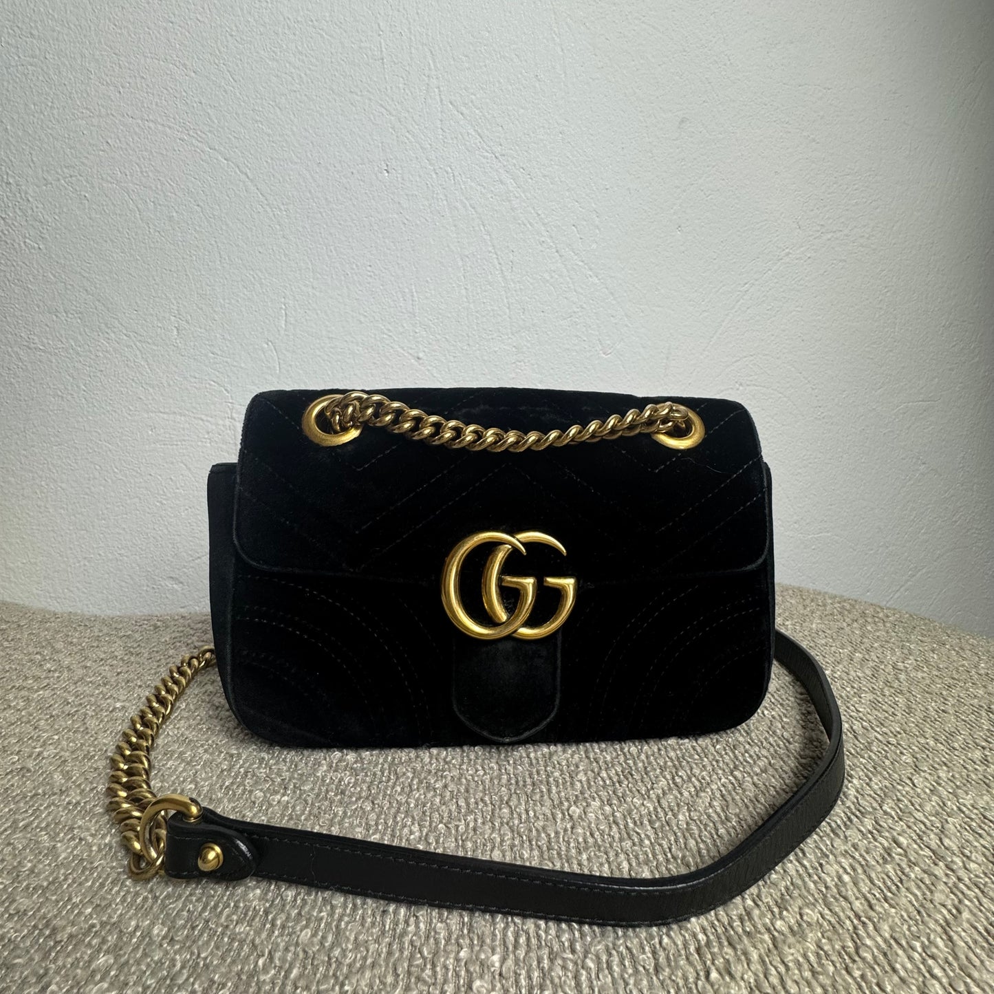 Gucci GG Marmont Samt Tasche