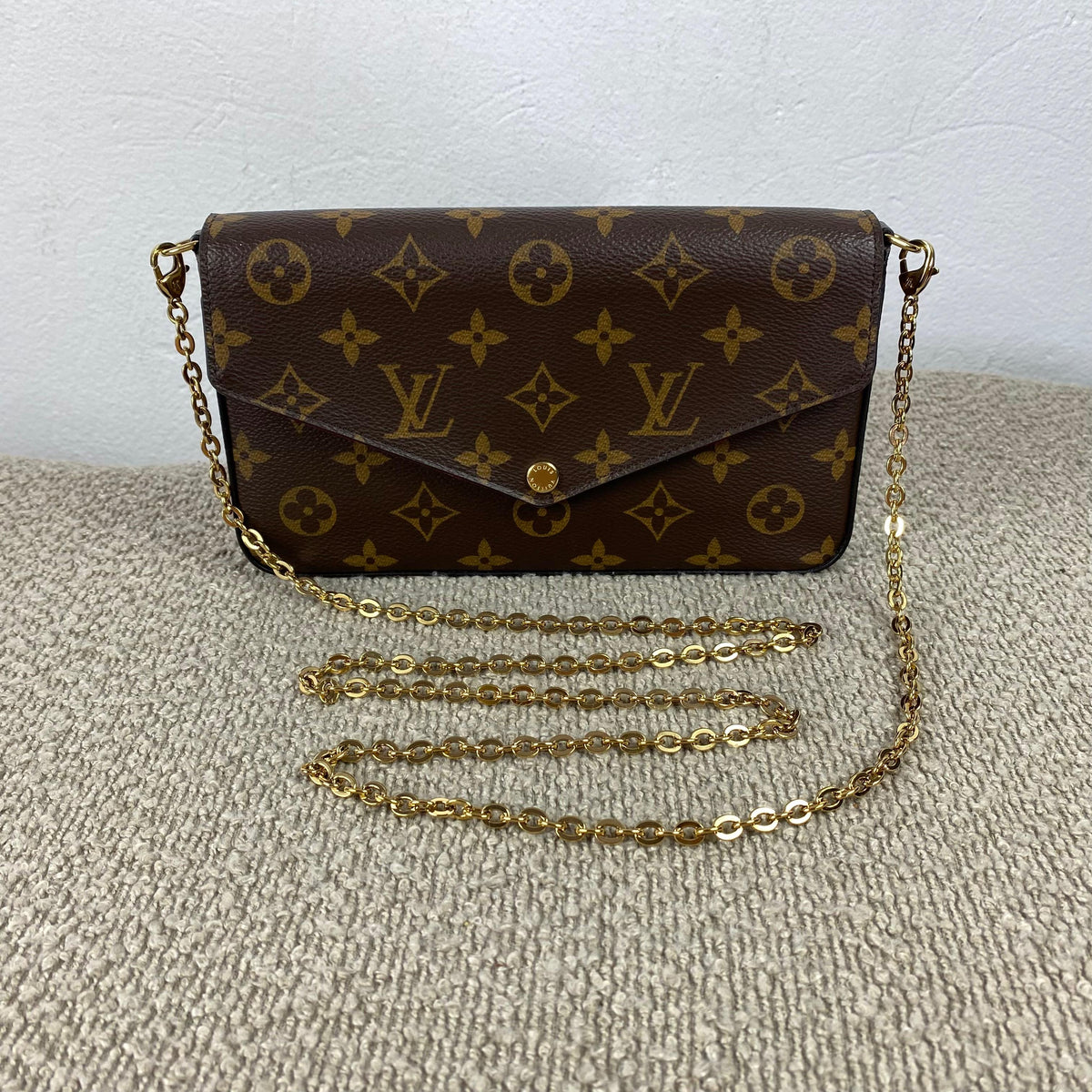 Louis Vuitton Pochette Félicie – Monogram Canvas