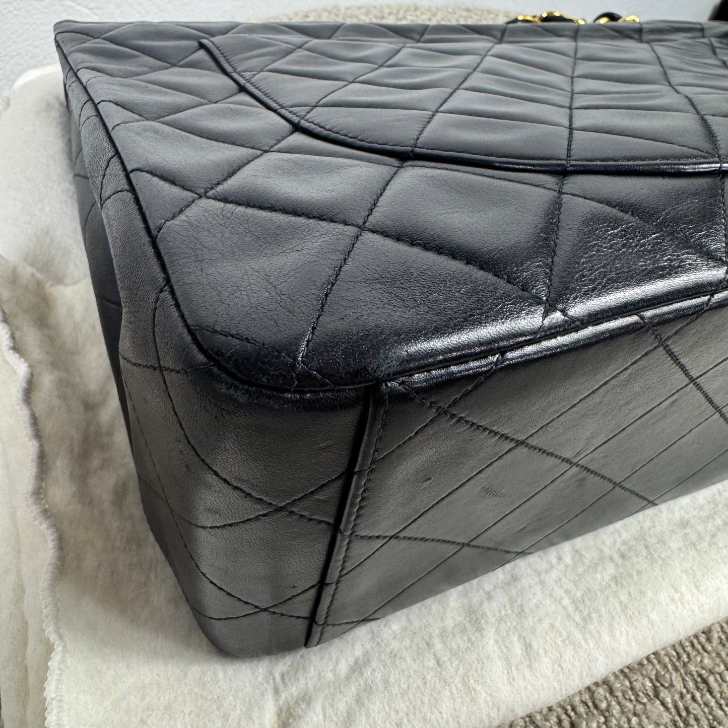 Chanel Single Flap Jumbo – Schwarz mit 24K vergoldeter Hardware