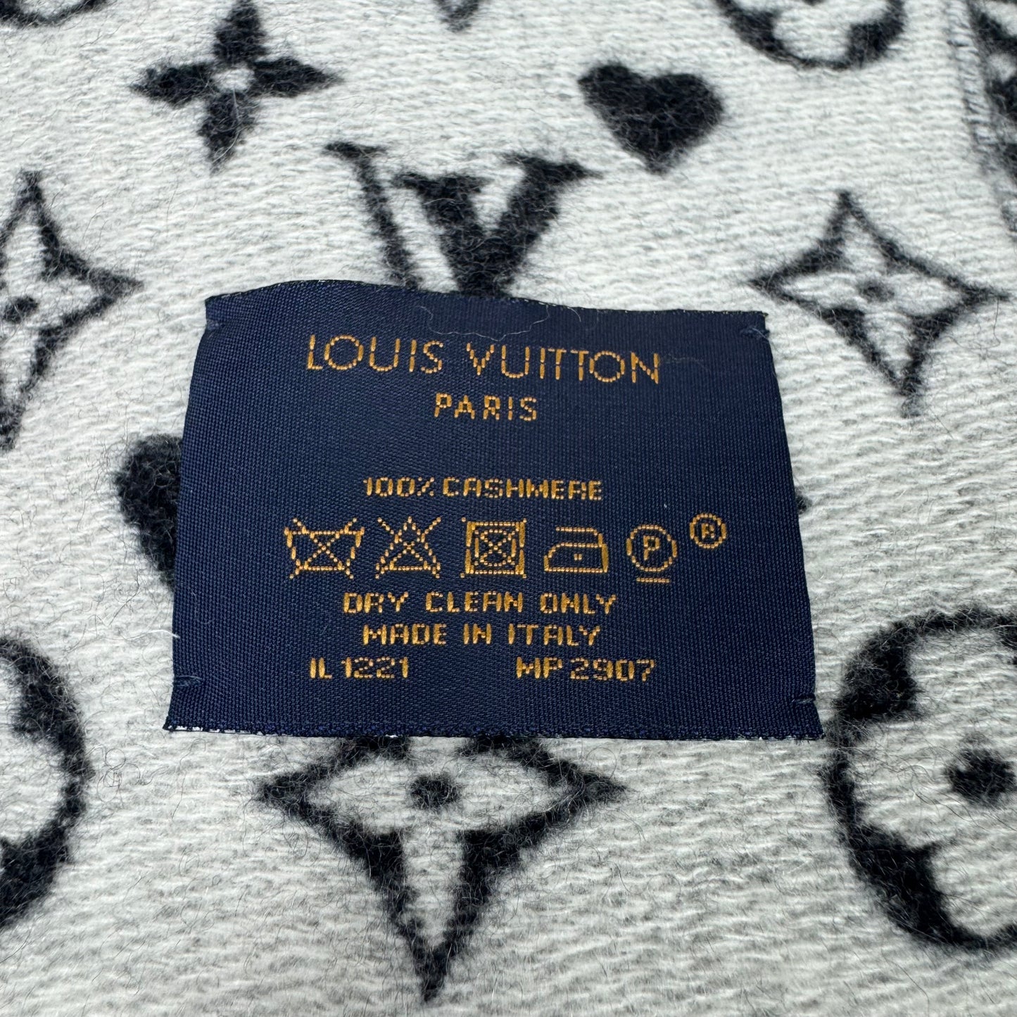 Louis Vuitton Game On Monogram Kaschmir Schal – Schwarz / Weiß
