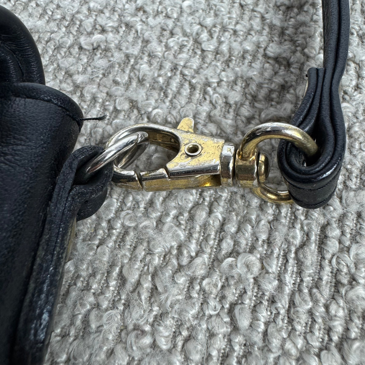 Vintage MCM Crossbody Tasche – Schwarz
