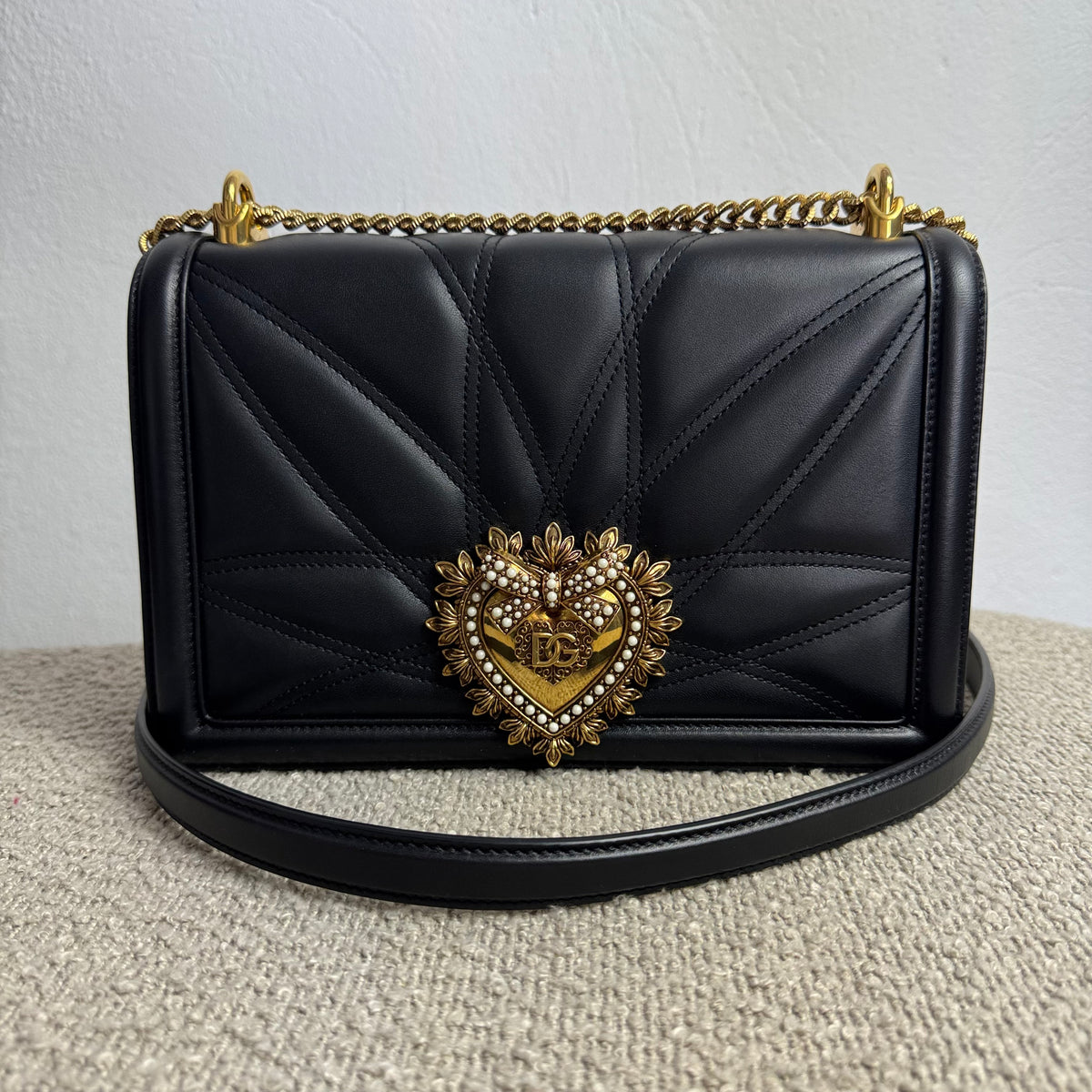 Dolce & Gabbana Devotion Flap Bag Medium – Schwarz