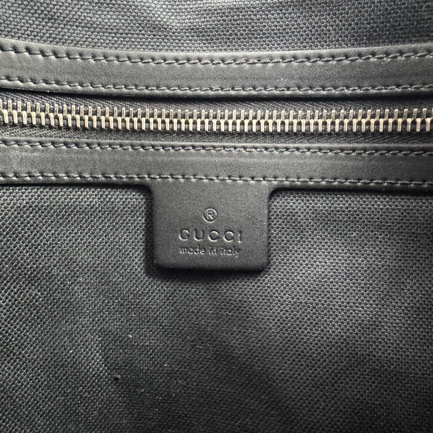 Gucci GG Supreme Messenger Tasche – Schwarz / Grau