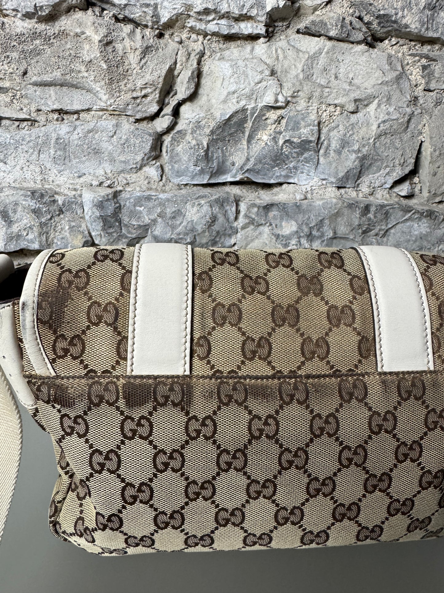 Gucci GG Canvas 145858