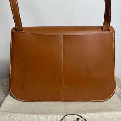 Hermès Halzan 31 Gold Leder